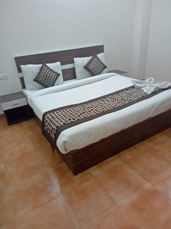 Hotel Nathu Palace Nowe Delhi Zewnętrze zdjęcie