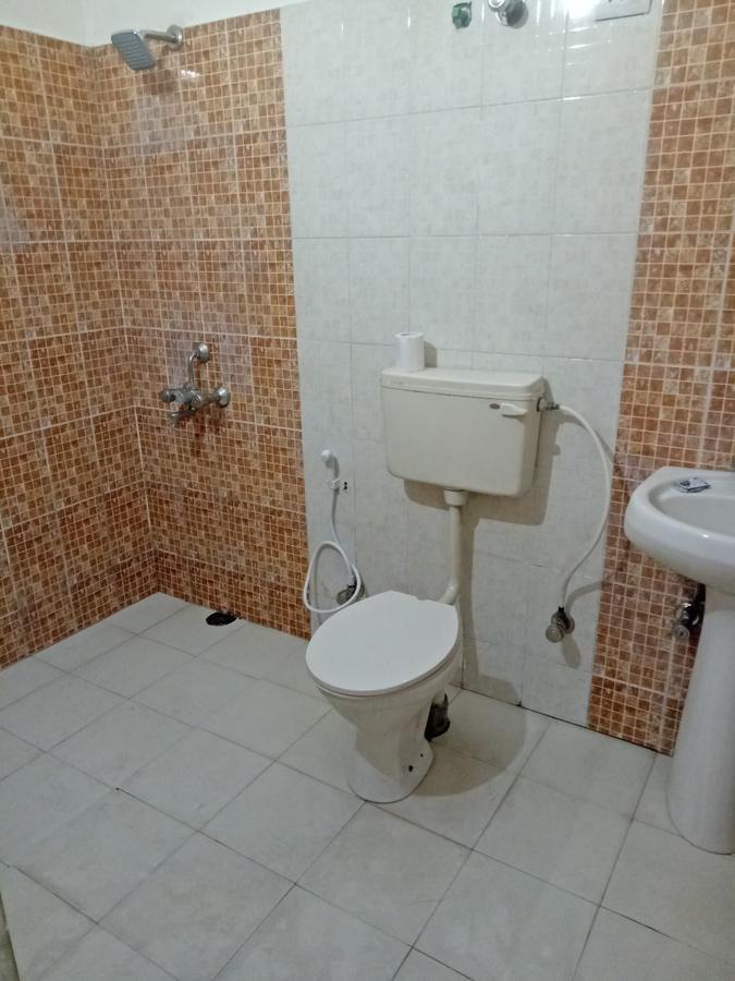 Hotel Nathu Palace Nowe Delhi Zewnętrze zdjęcie